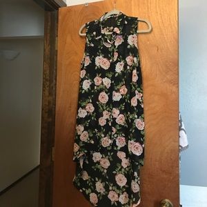 High-low floral blouse