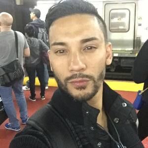 Meet your Posher, Luis