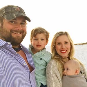 Meet your Posher, Caitlin