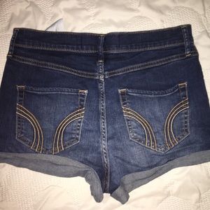 High waist Hollister short shorts!