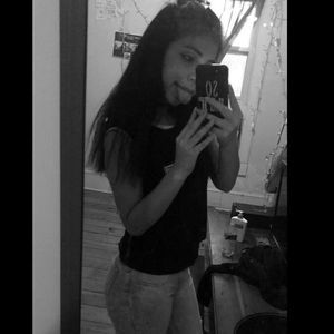 Meet your Posher, Gianella