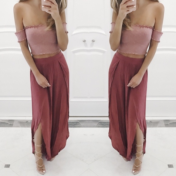 ❗️ONE left❗️Ali Mauve Crop Top - Picture 6 of 6