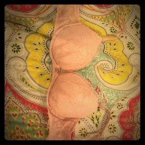 Victoria's Secret baby pink lace plunge 36D