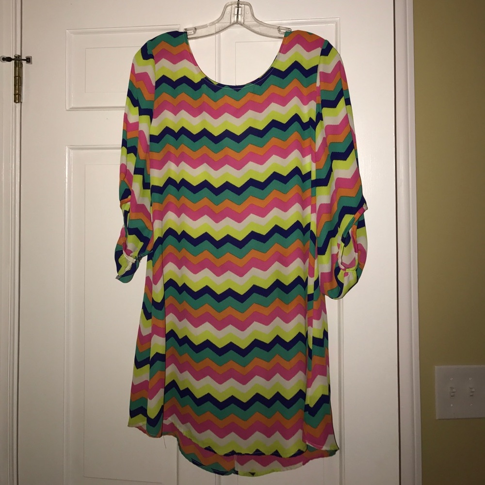 Multi color quarter sleeve dress