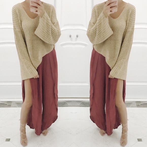 SOLD OUT ❌ Hampton Slit Pants - Picture 3 of 6