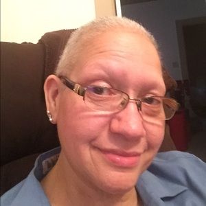 Meet your Posher, Annette