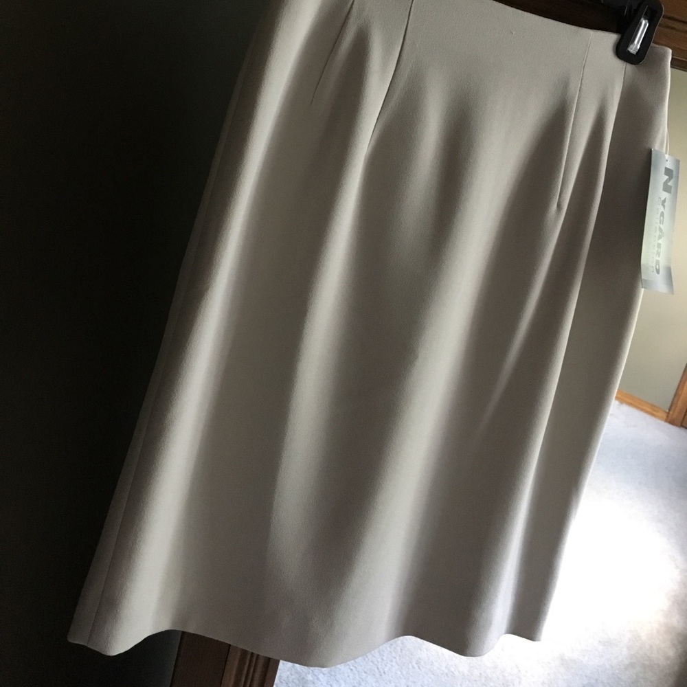 Nygard Off-white pencil skirt