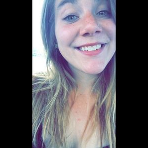 Meet your Posher, Haley