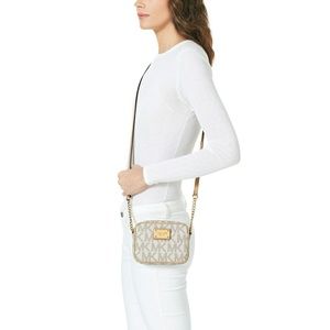 🌸Michael Kors small jet set crossbody🌸