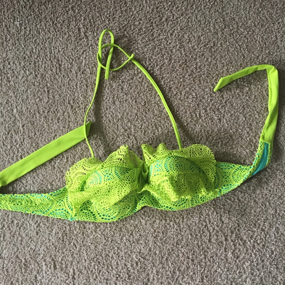 Bikini top