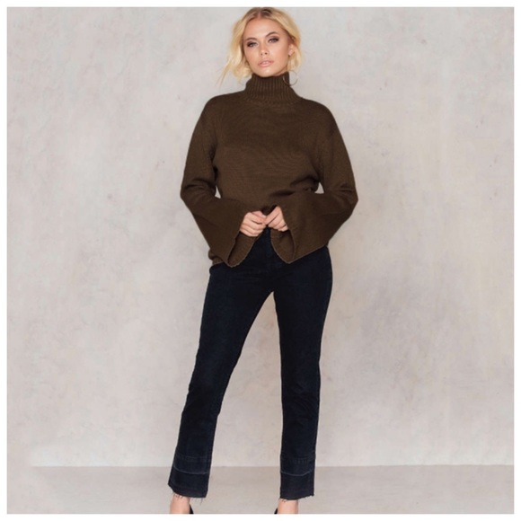 Chocolate Brown Flare Sleeve Turtleneck Sweater - Picture 2 of 4