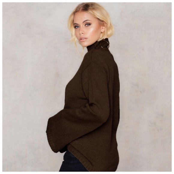 Chocolate Brown Flare Sleeve Turtleneck Sweater - Picture 4 of 4