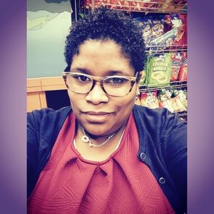 Meet your Posher, Joy