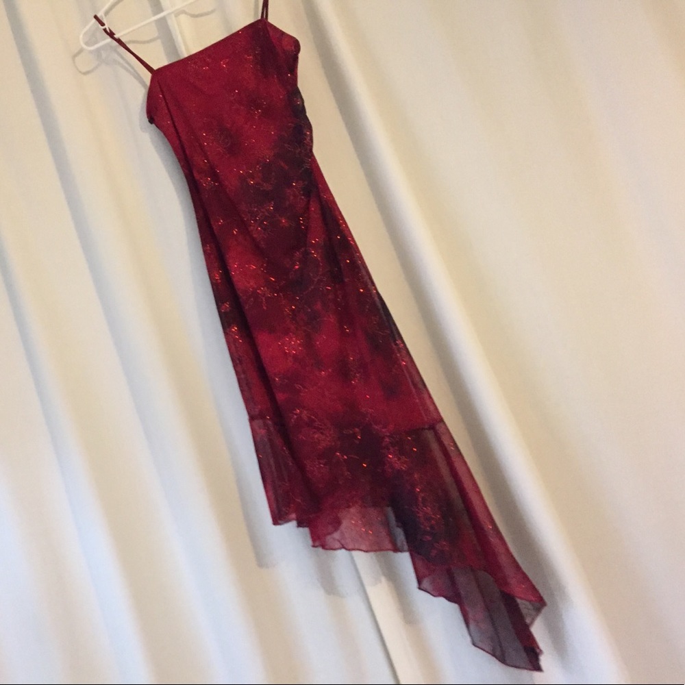 Red sparkle party dress