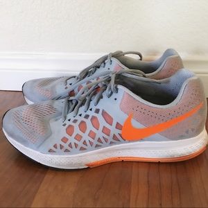 NIKE Men's Running Shoes Size: 13