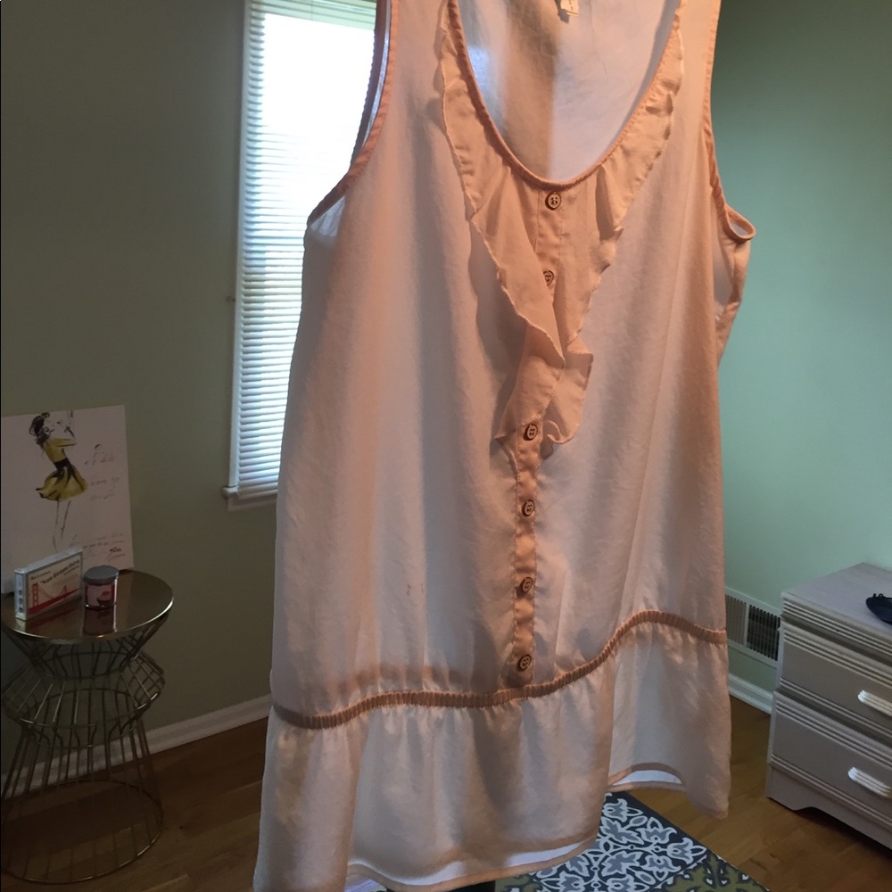 Chic beige top with ruffles