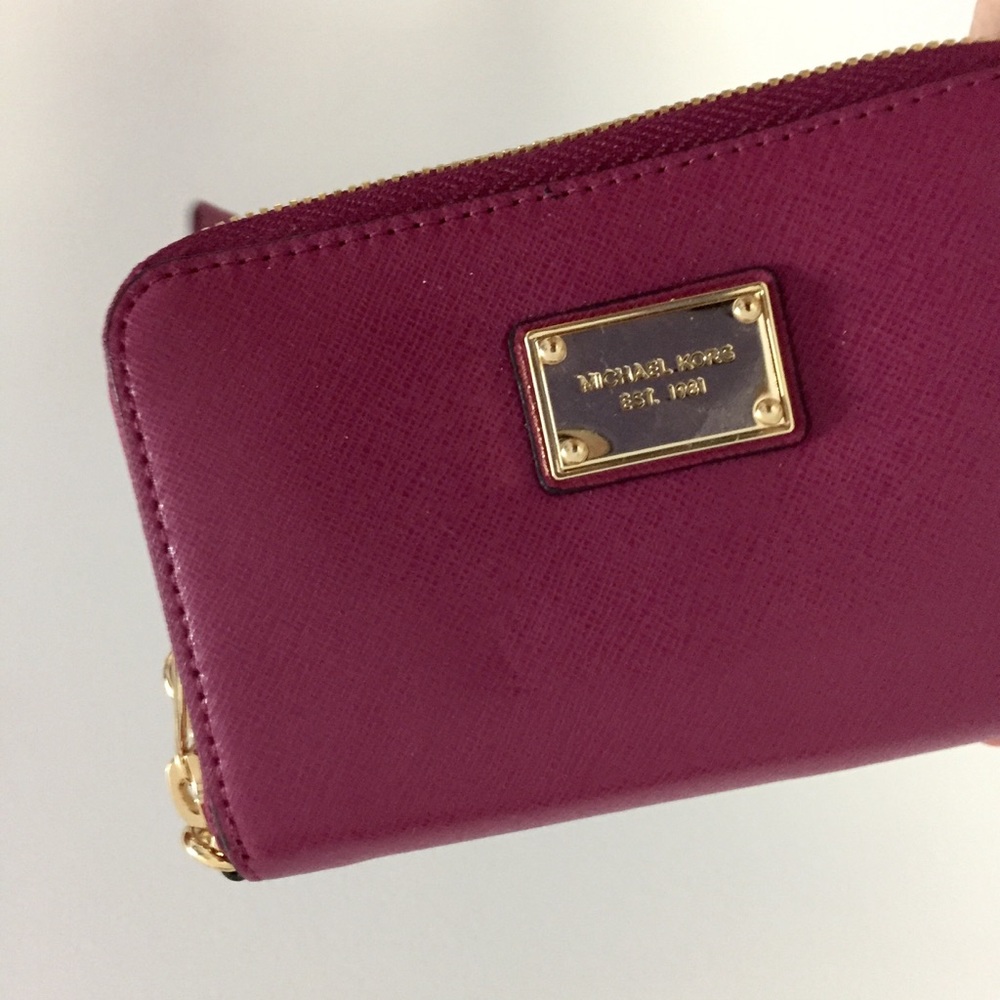 Michael Kors Leather Wristlet