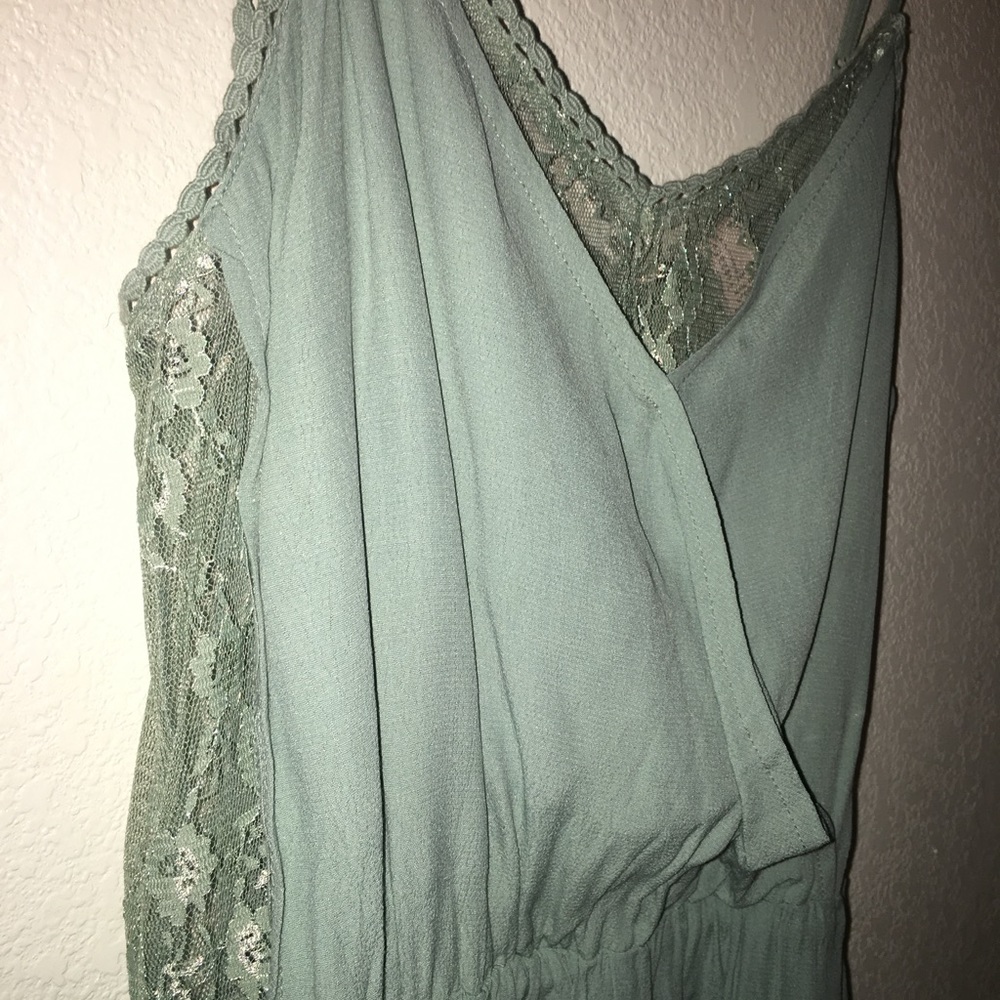 Mint Floral-laced spaghetti strapped