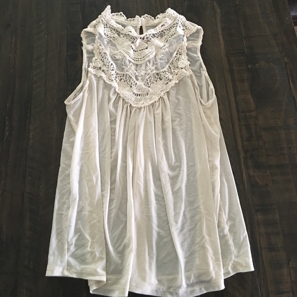 REDUCED 🎉 // High Neck Lace Top // Ivory