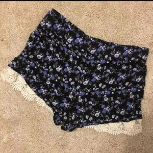 Floral high waits shorts