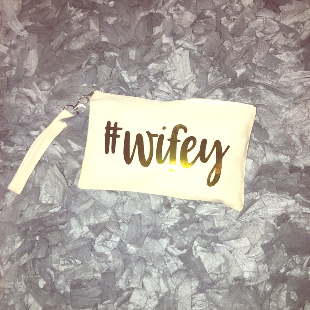 Large Natural Canva Wristlet