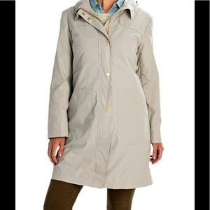Ellen Tracy trench coat stone small