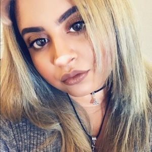 Meet your Posher, Janna