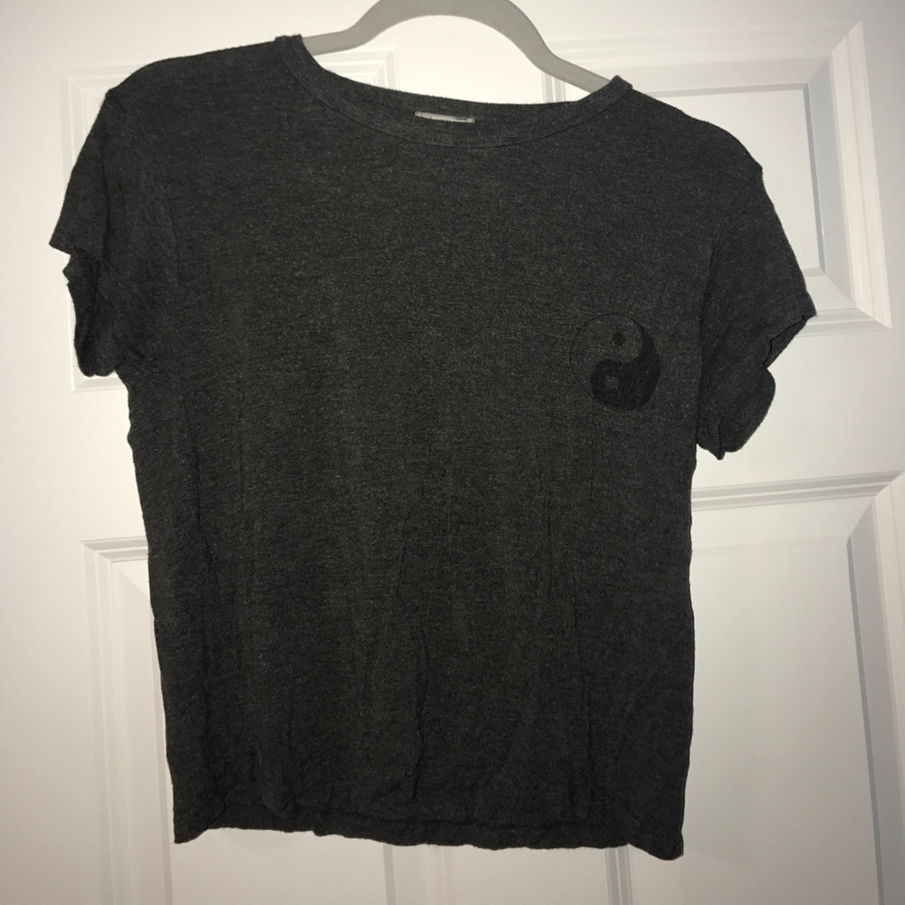 Grey Yin Yang Shirt (LA Hearts)