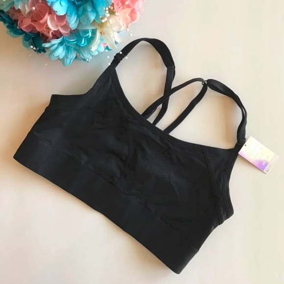 PINK Victoria's Secret Other - NWT PINK  Victoria's Secret sports bra