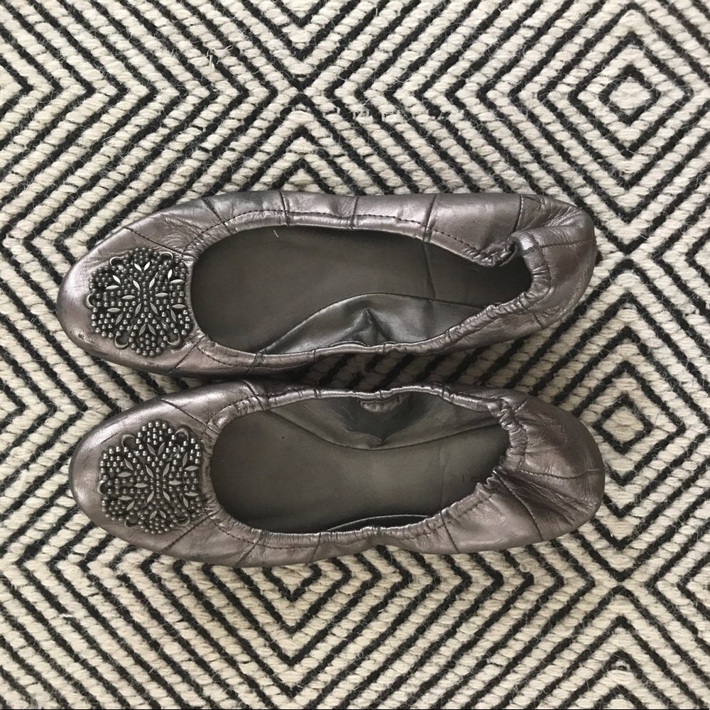 Gray flats