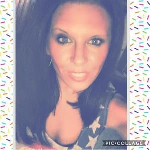 Meet your Posher, Jillian desiree