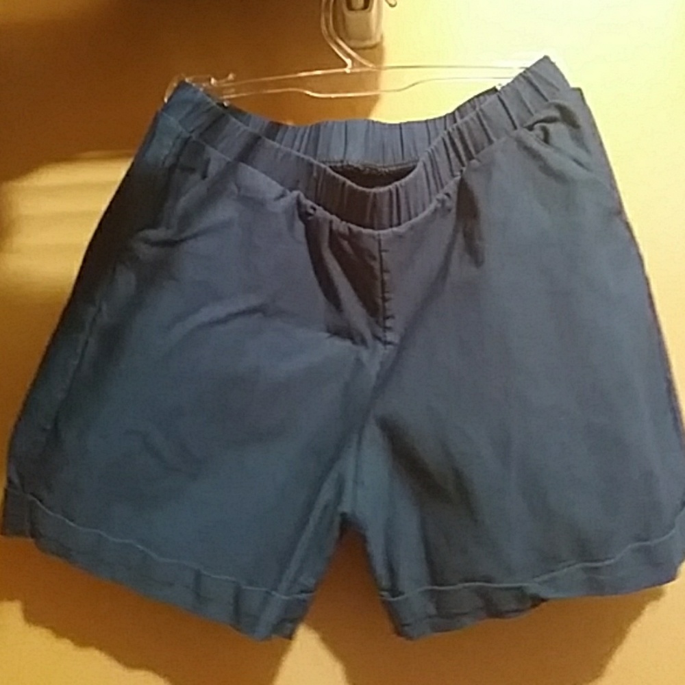 Casual shorts