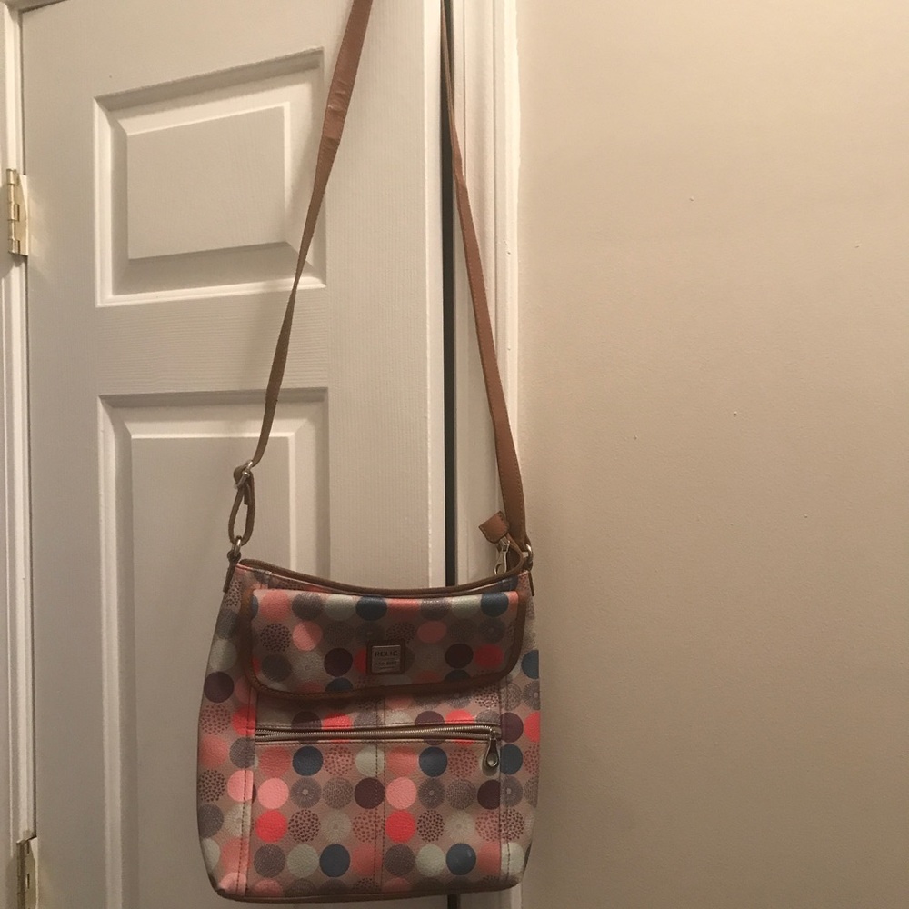 🍄Relic cross body bag