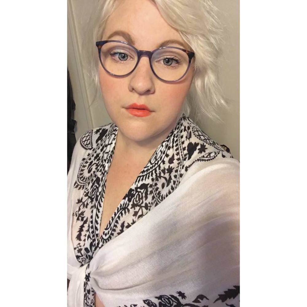 Meet your Posher, Sara