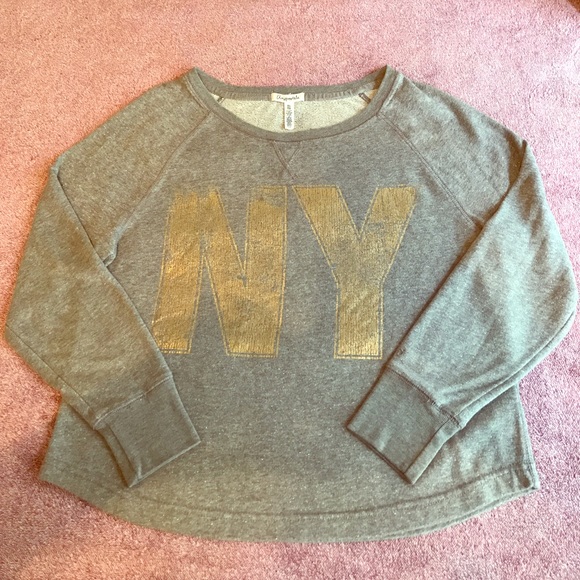✨🎀✨sparkle over sized sweater 💖 - Picture 1 of 3
