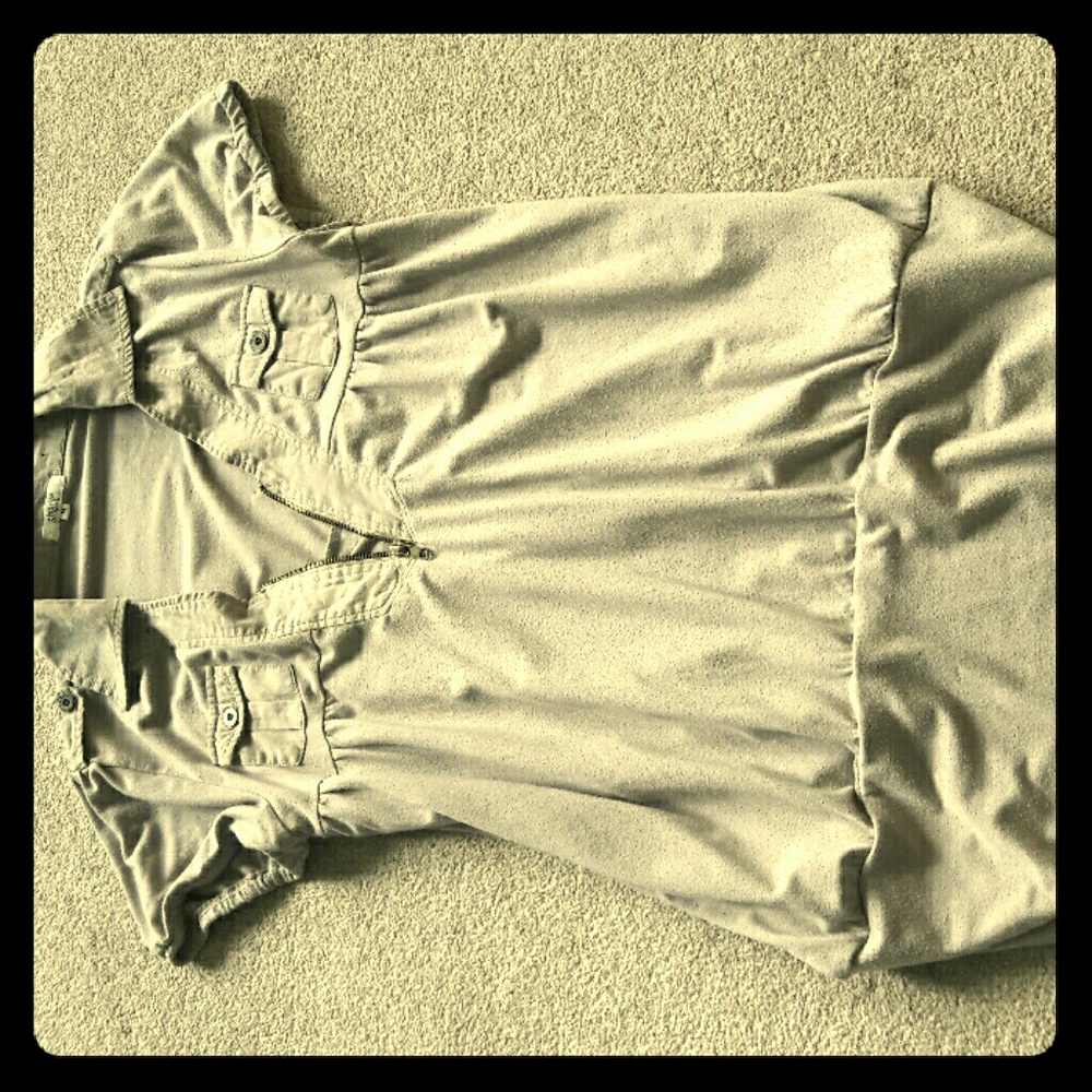 Medium 1/4 zip Shade shirt