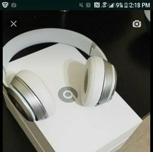 Beats solo 2