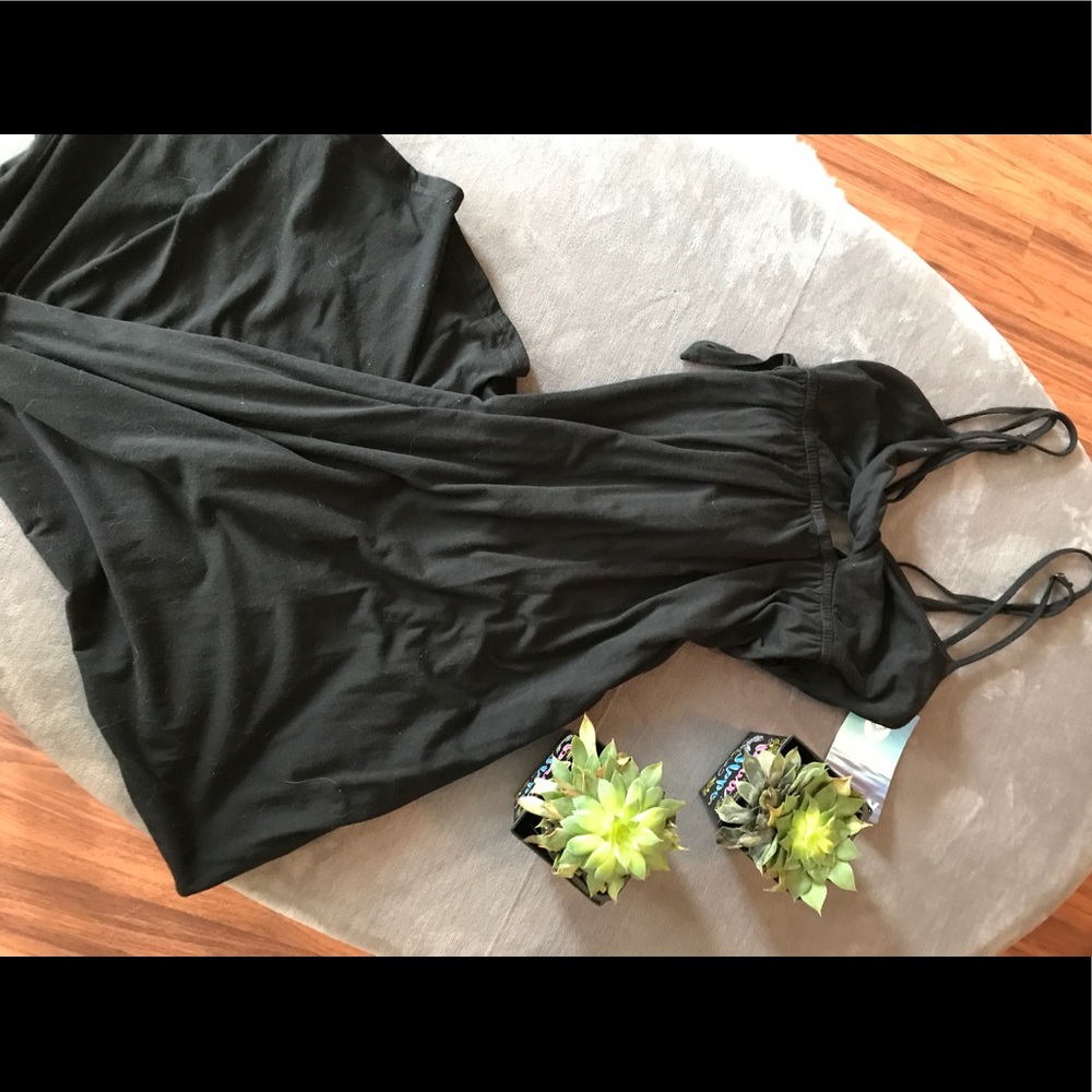 Long Black Roxy Strappy Dress!