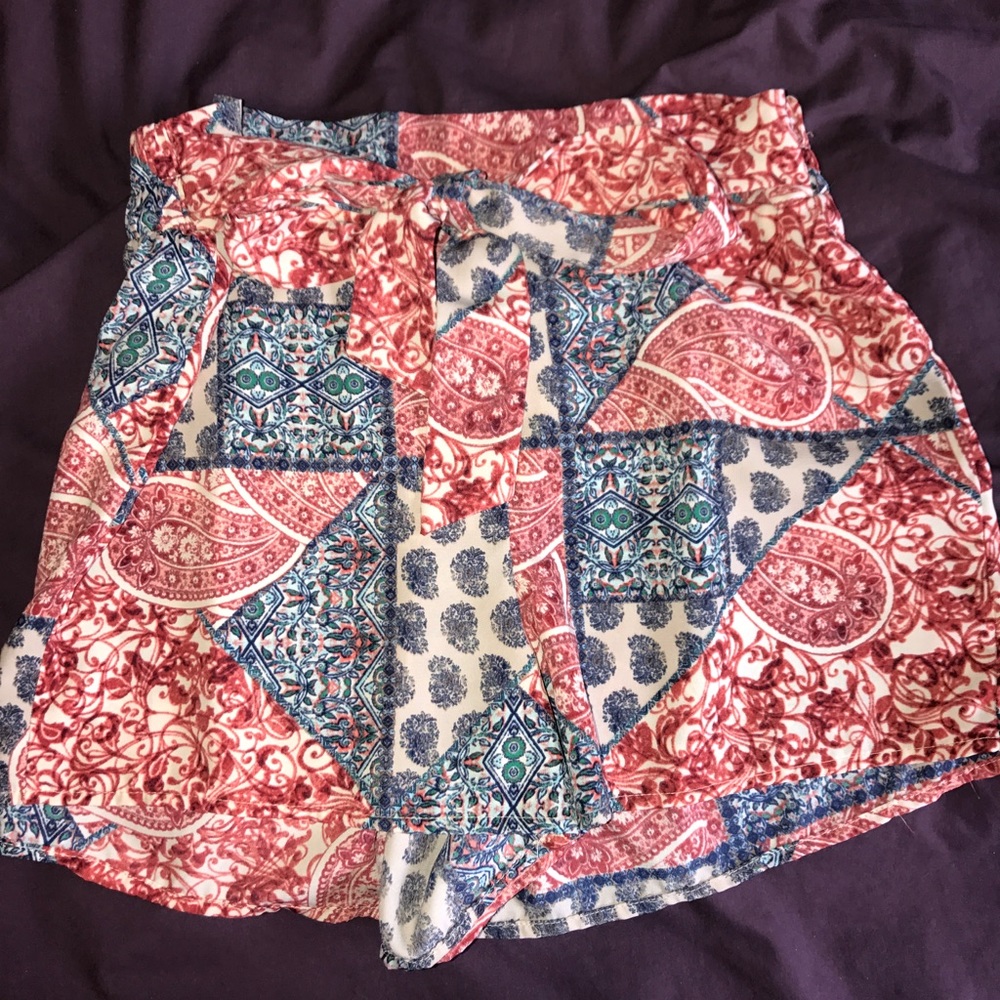 Adorable Charlotte Russe Shorts NEGOTIABLE