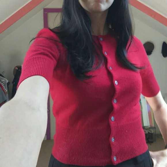 Apple red cashmere cardigan - Picture 3 of 3