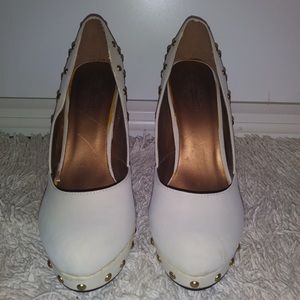 Charles Albert Pumps