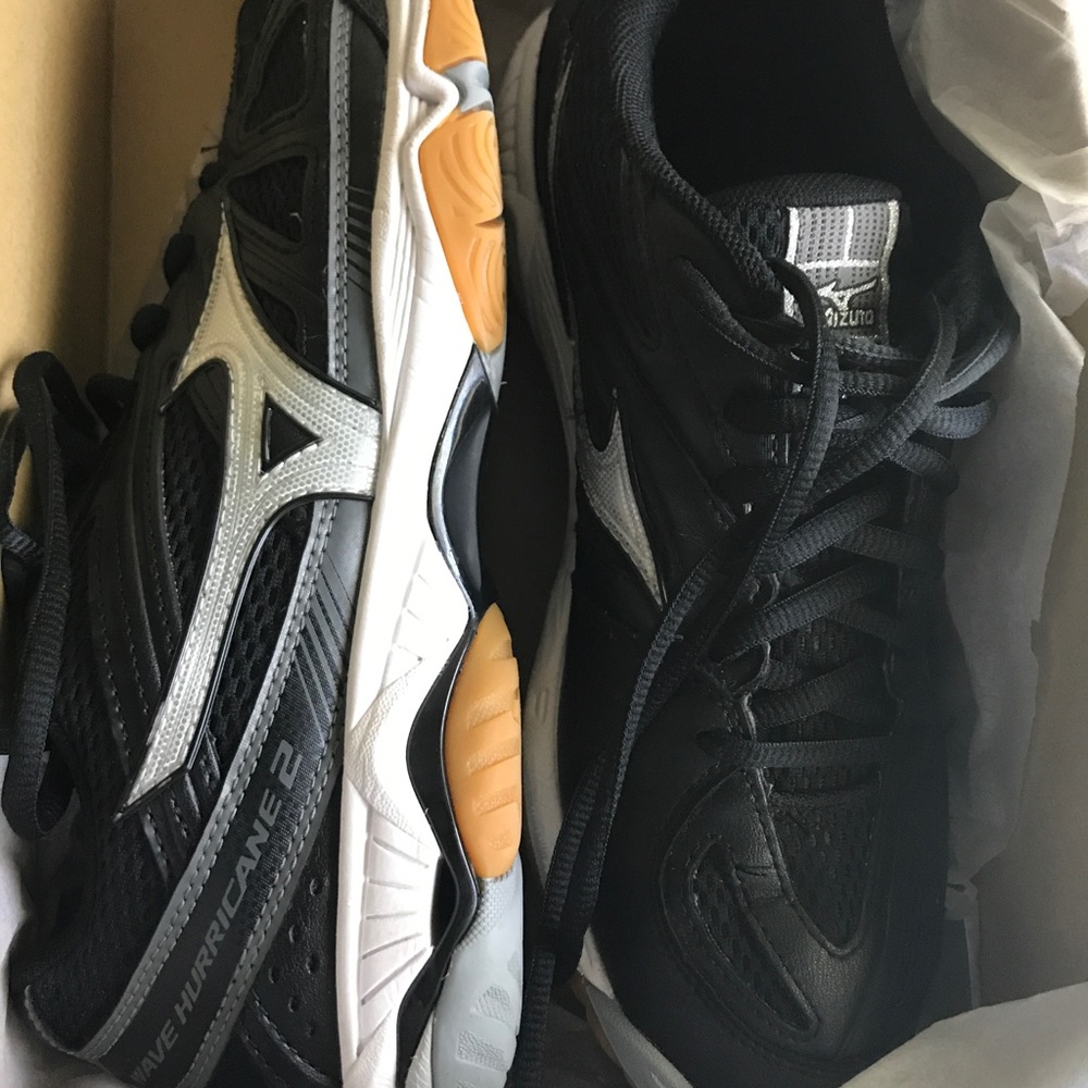Mizuno Wave Hurricane 2 Indoor Volleyball shoes