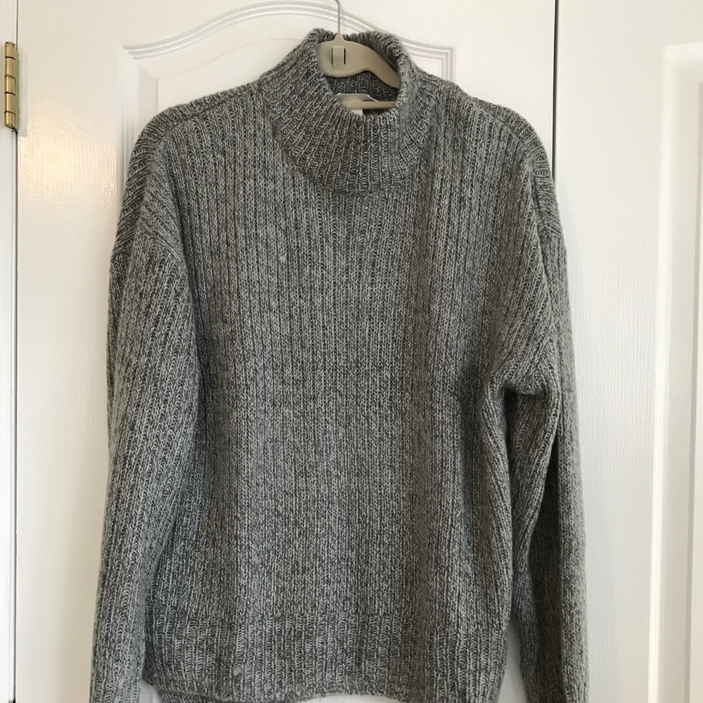 H&M turtle neck Sweater