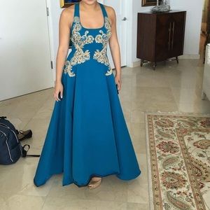 Gorgeous blue and gold marchesa notte gown