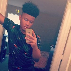 Meet your Posher, Armani