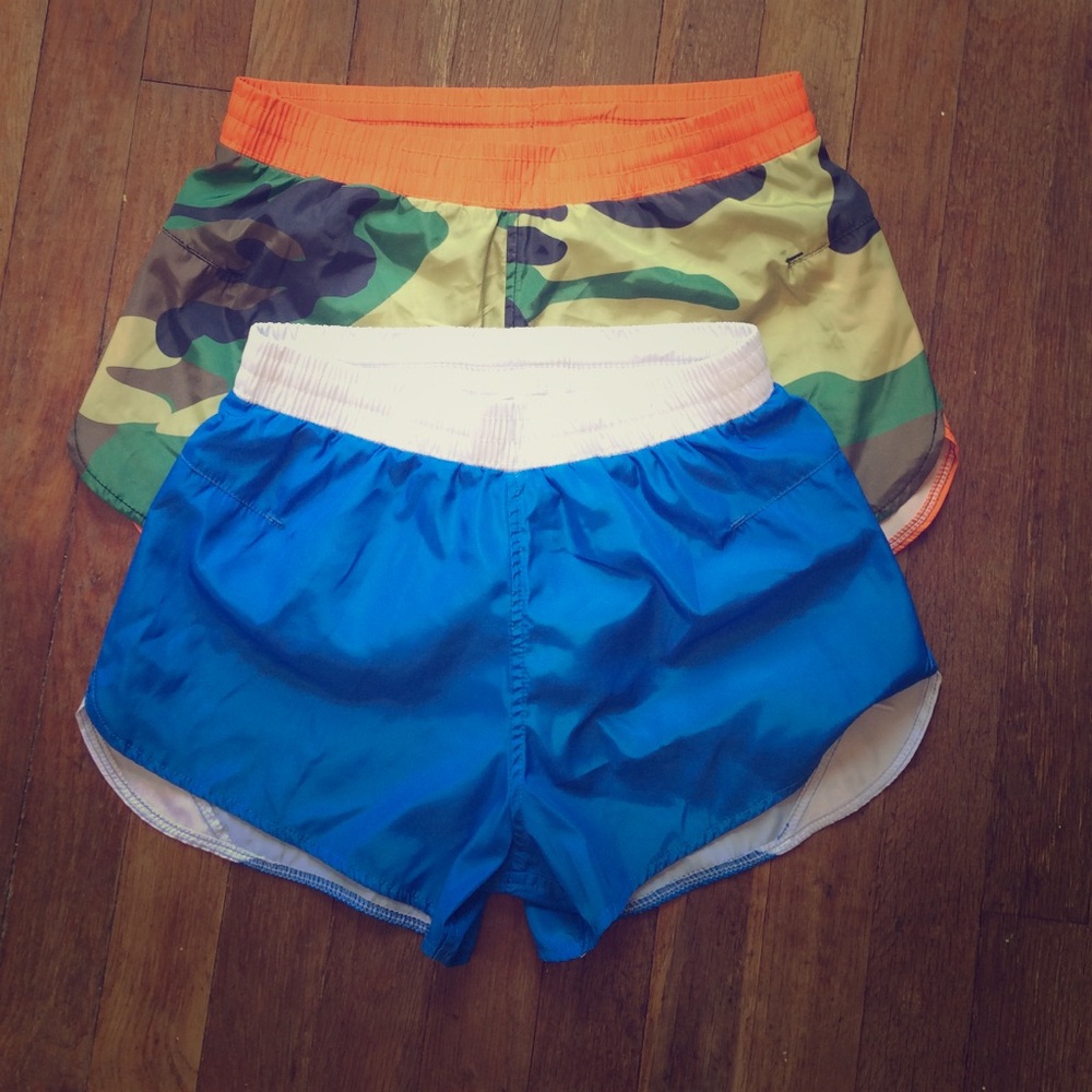 Running shorts