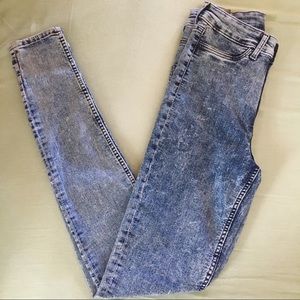 super skinny high-waisted acid-wash jeans