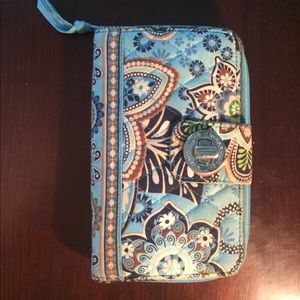 Vera Bradley "Bali Blue" Turnlock Wallet