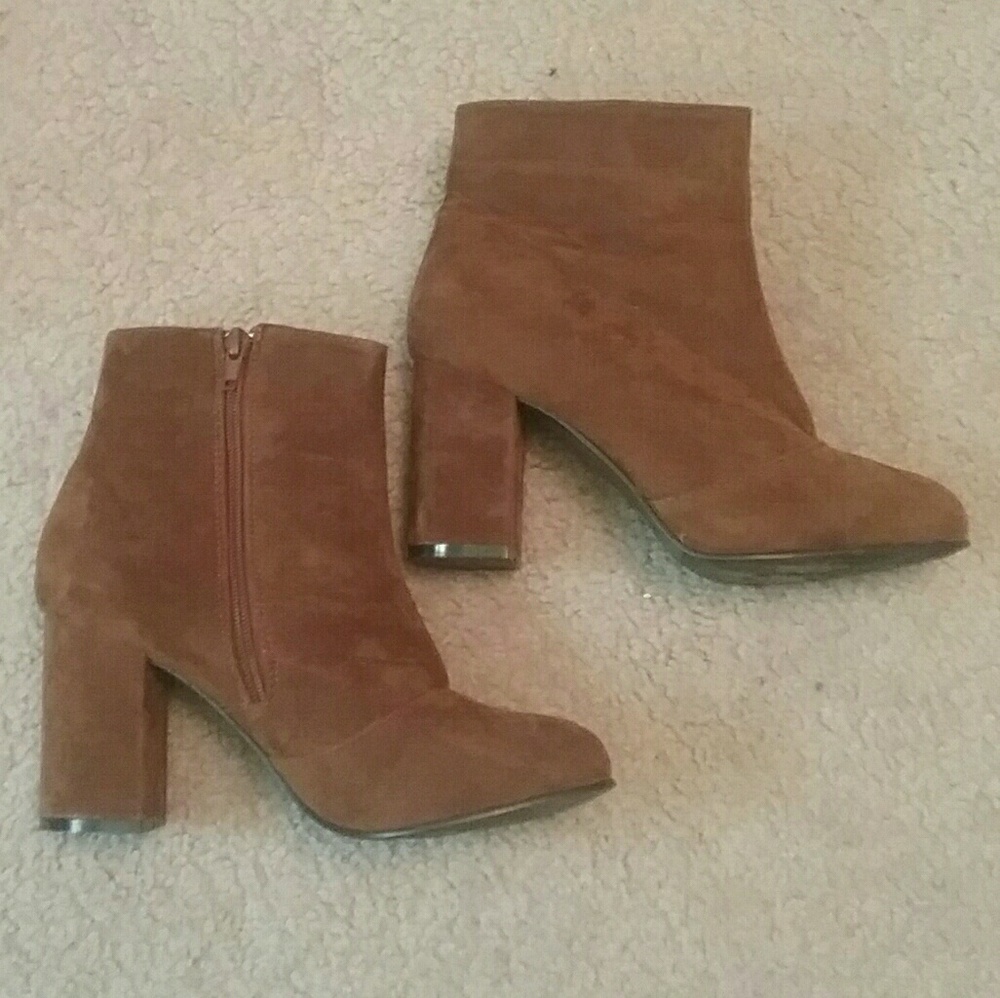 New Brown Heeled Booties