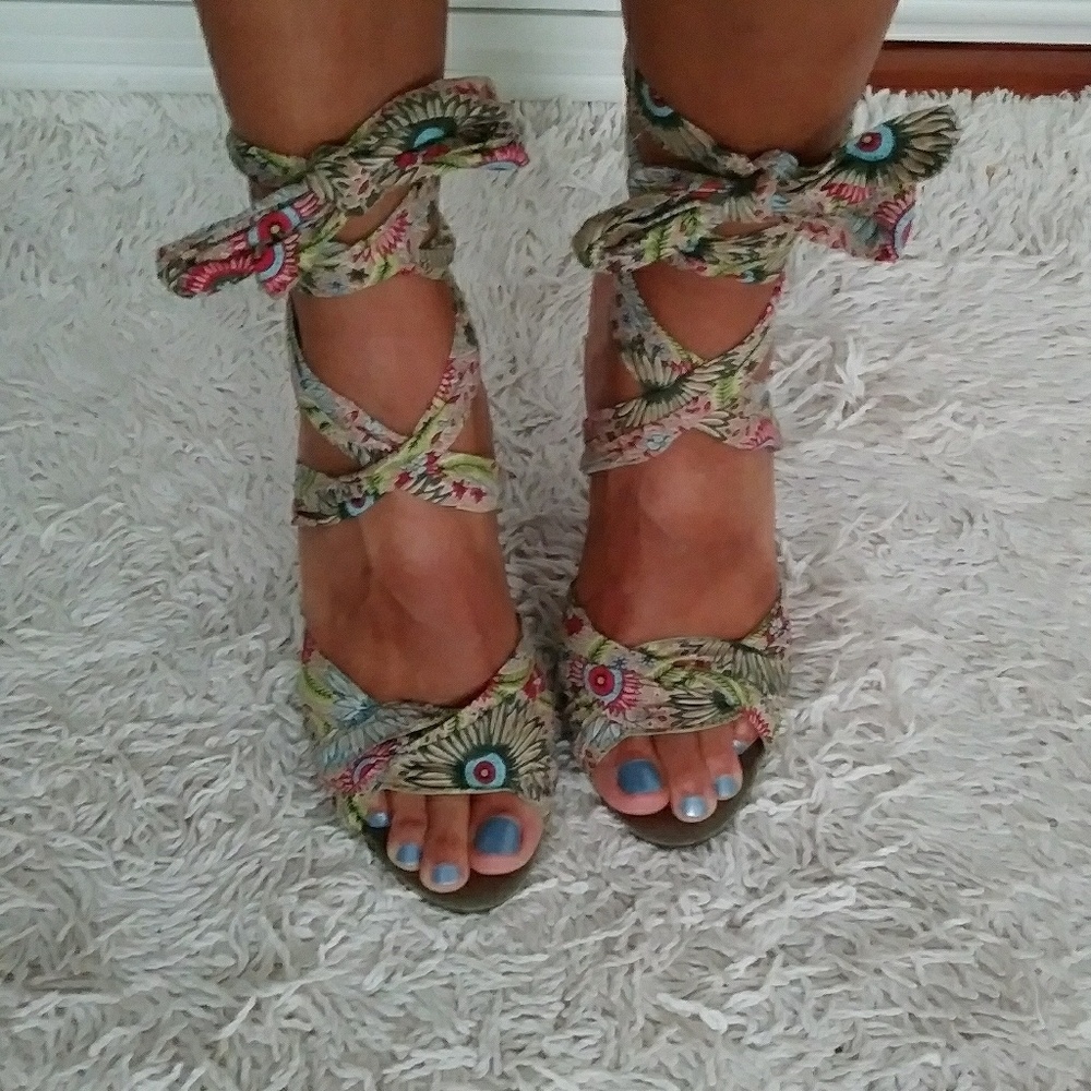 Delicious peep toe tie up heels